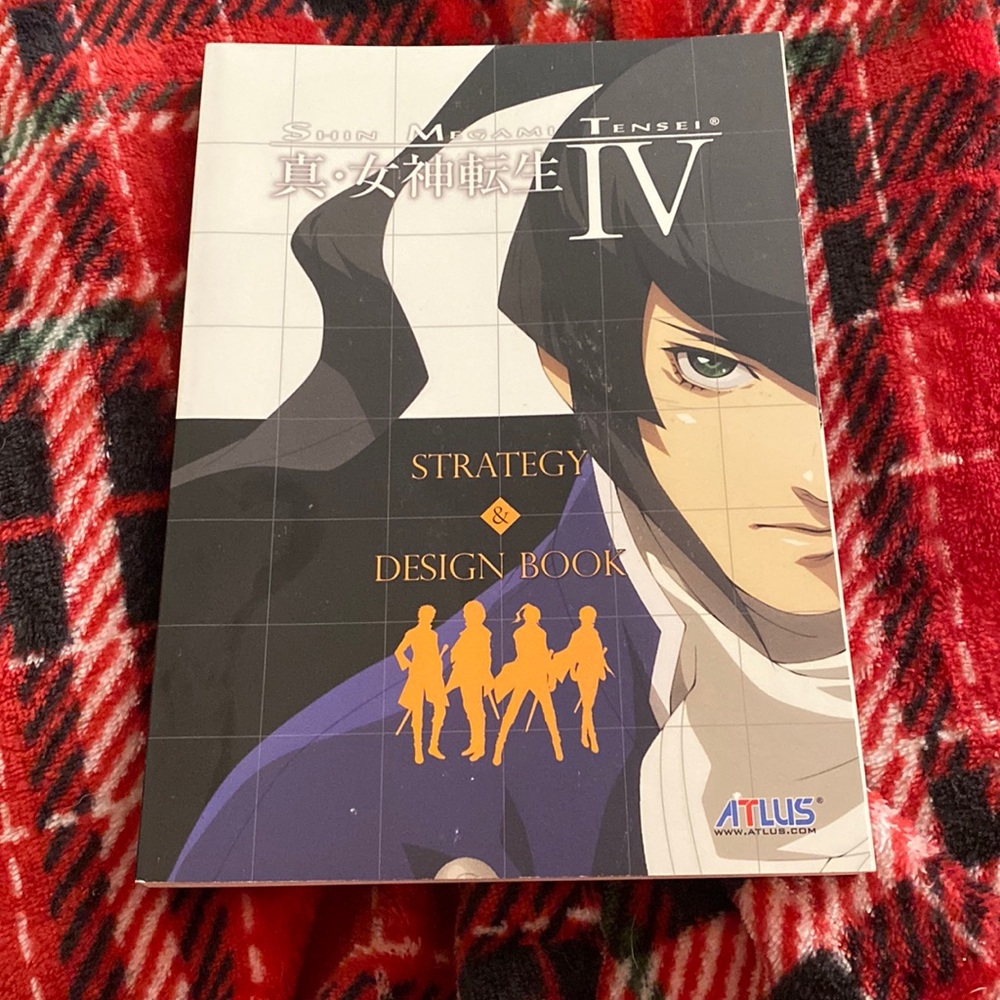“Shin Megami Tensei” Strategy & Design Book